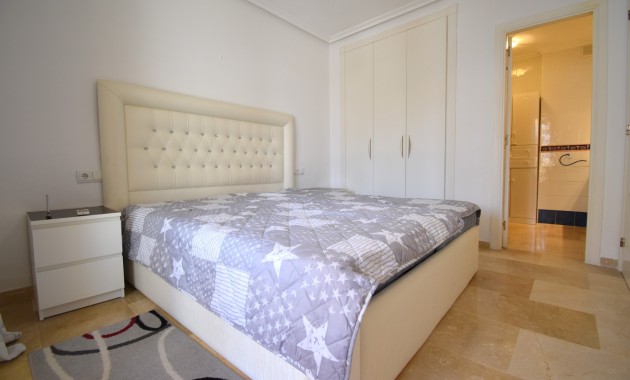 Sale - Apartment / flat -
Orihuela Costa - Playa Flamenca