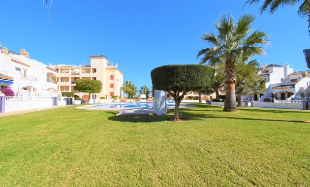 Sale - Apartment / flat -
Orihuela Costa - Playa Flamenca