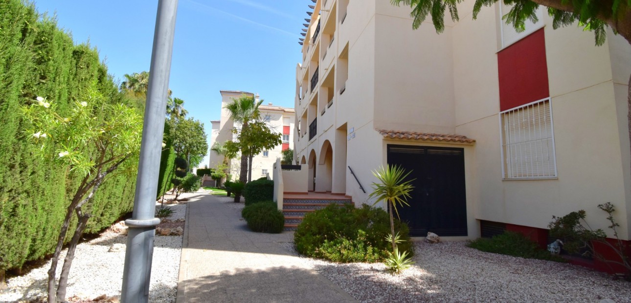 Sale - Apartment / flat -
Orihuela Costa - Playa Flamenca