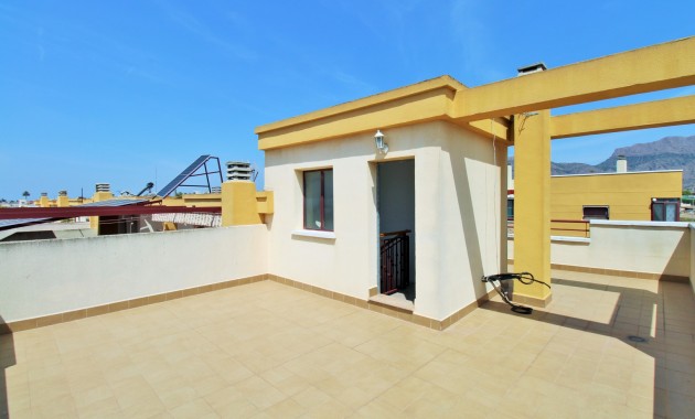 Sale - Townhouse -
Orihuela - Los Desamparados