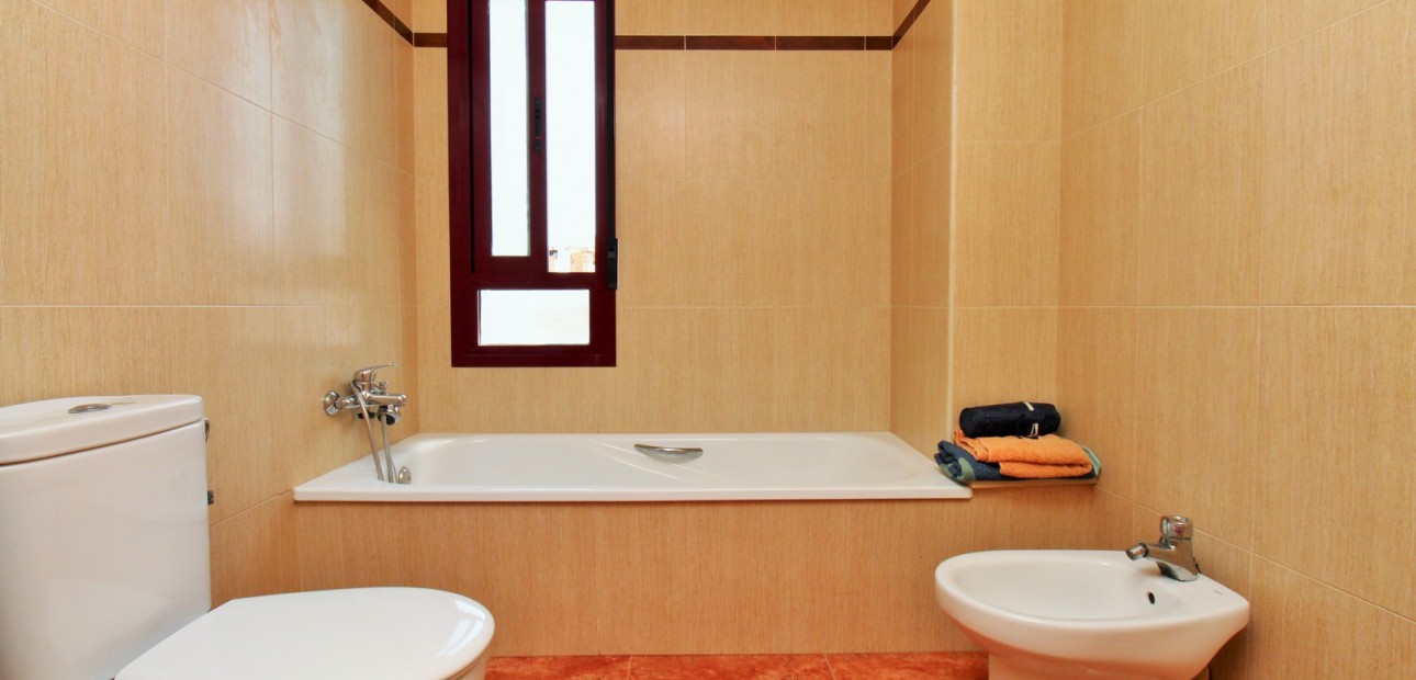 Sale - Townhouse -
Orihuela - Los Desamparados
