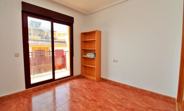 Sale - Townhouse -
Orihuela - Los Desamparados