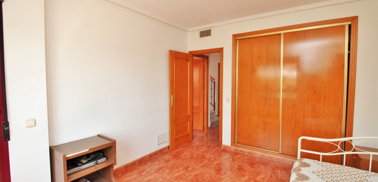 Sale - Townhouse -
Orihuela - Los Desamparados