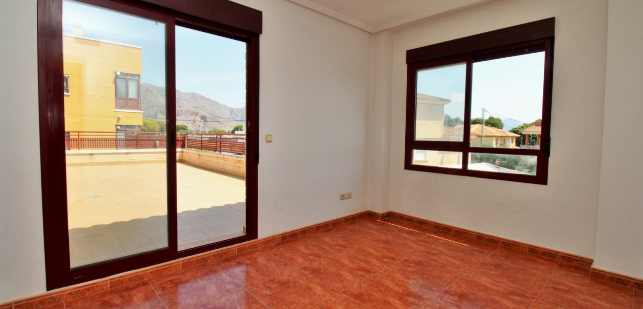 Sale - Townhouse -
Orihuela - Los Desamparados