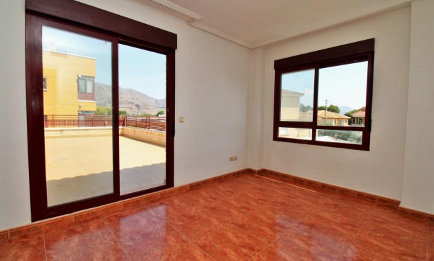 Sale - Townhouse -
Orihuela - Los Desamparados
