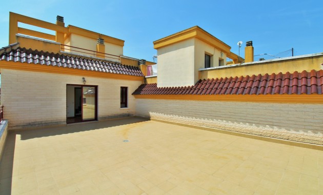 Sale - Townhouse -
Orihuela - Los Desamparados