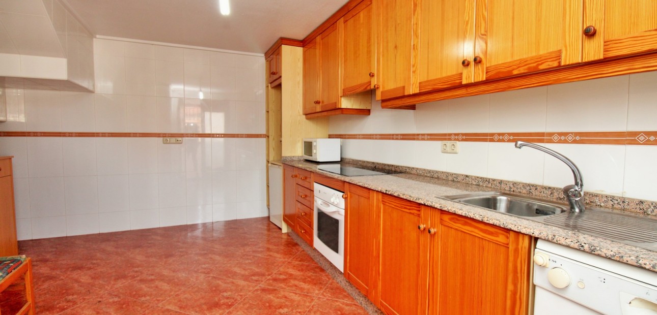 Sale - Townhouse -
Orihuela - Los Desamparados