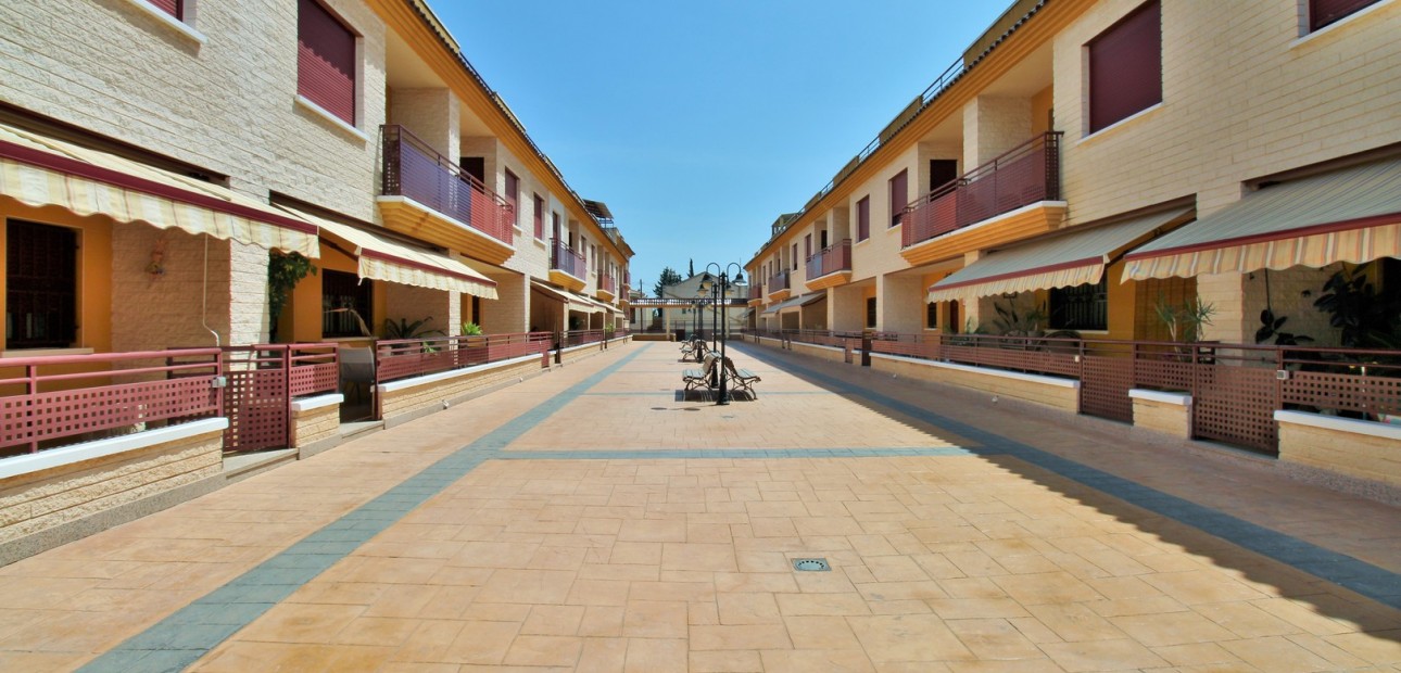 Sale - Townhouse -
Orihuela - Los Desamparados
