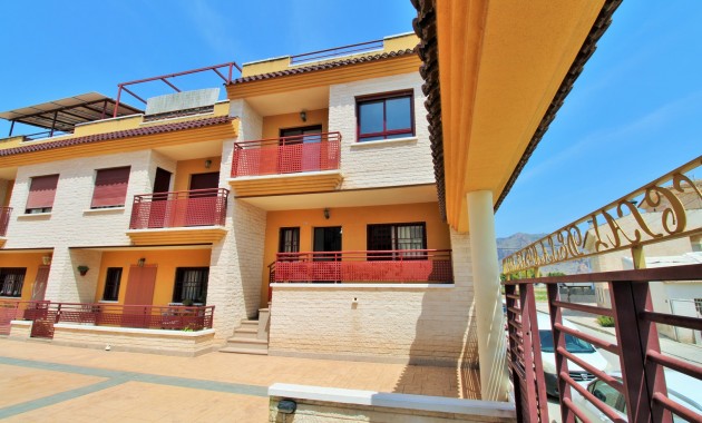 Sale - Townhouse -
Orihuela - Los Desamparados