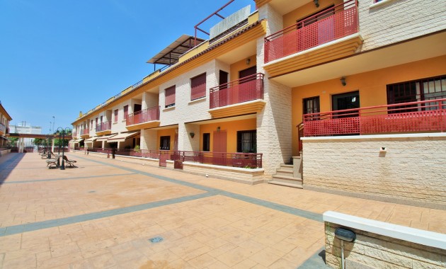 Sale - Townhouse -
Orihuela - Los Desamparados