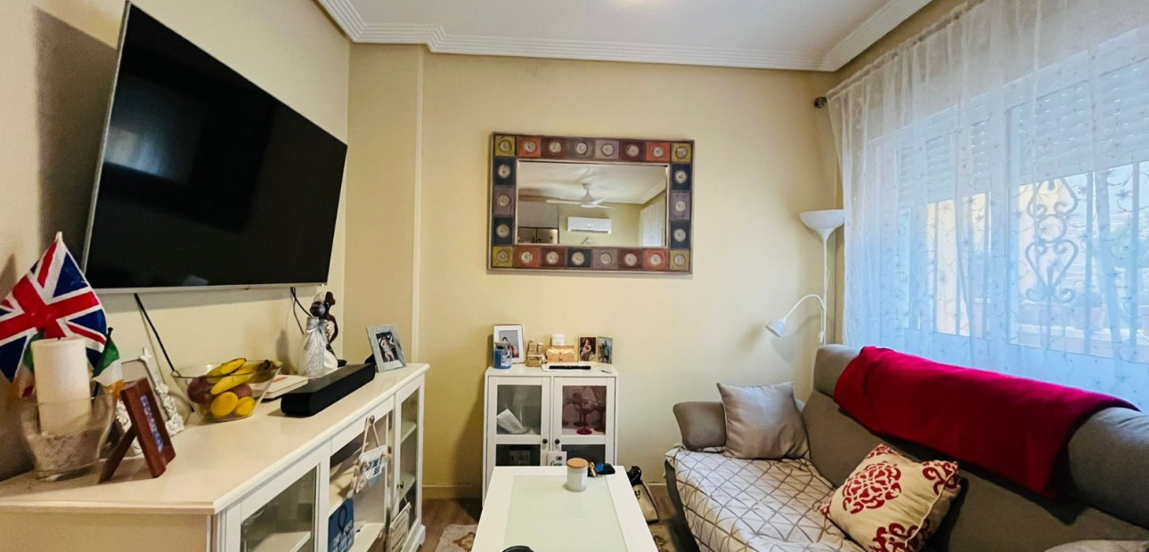Sale - Townhouse -
Catral - Catral - Town