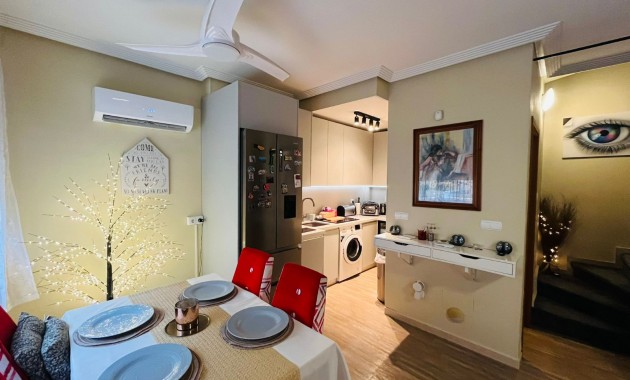 Sale - Townhouse -
Catral - Catral - Town