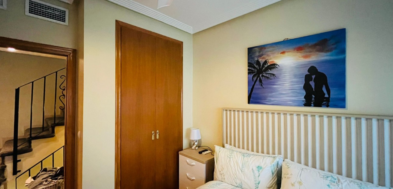 Sale - Townhouse -
Catral - Catral - Town