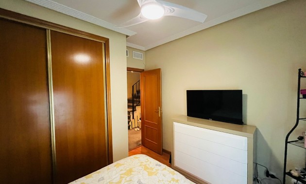 Sale - Townhouse -
Catral - Catral - Town