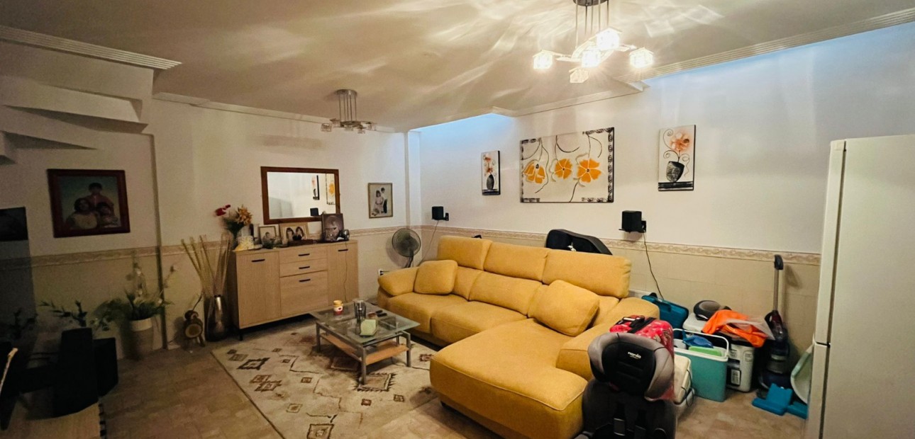 Sale - Townhouse -
Catral - Catral - Town