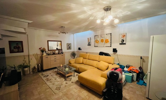 Sale - Townhouse -
Catral - Catral - Town