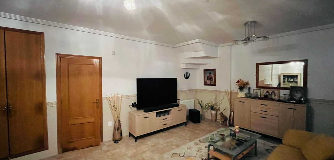 Sale - Townhouse -
Catral - Catral - Town