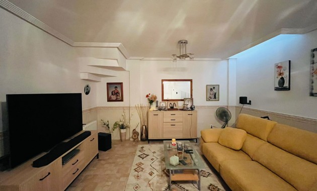 Sale - Townhouse -
Catral - Catral - Town