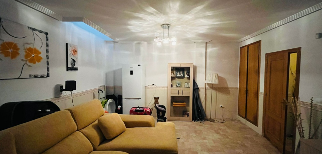Sale - Townhouse -
Catral - Catral - Town