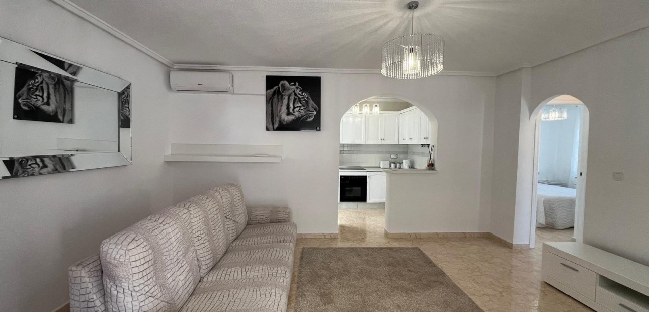 Sale - Quad Villa -
Orihuela Costa - Punta Prima