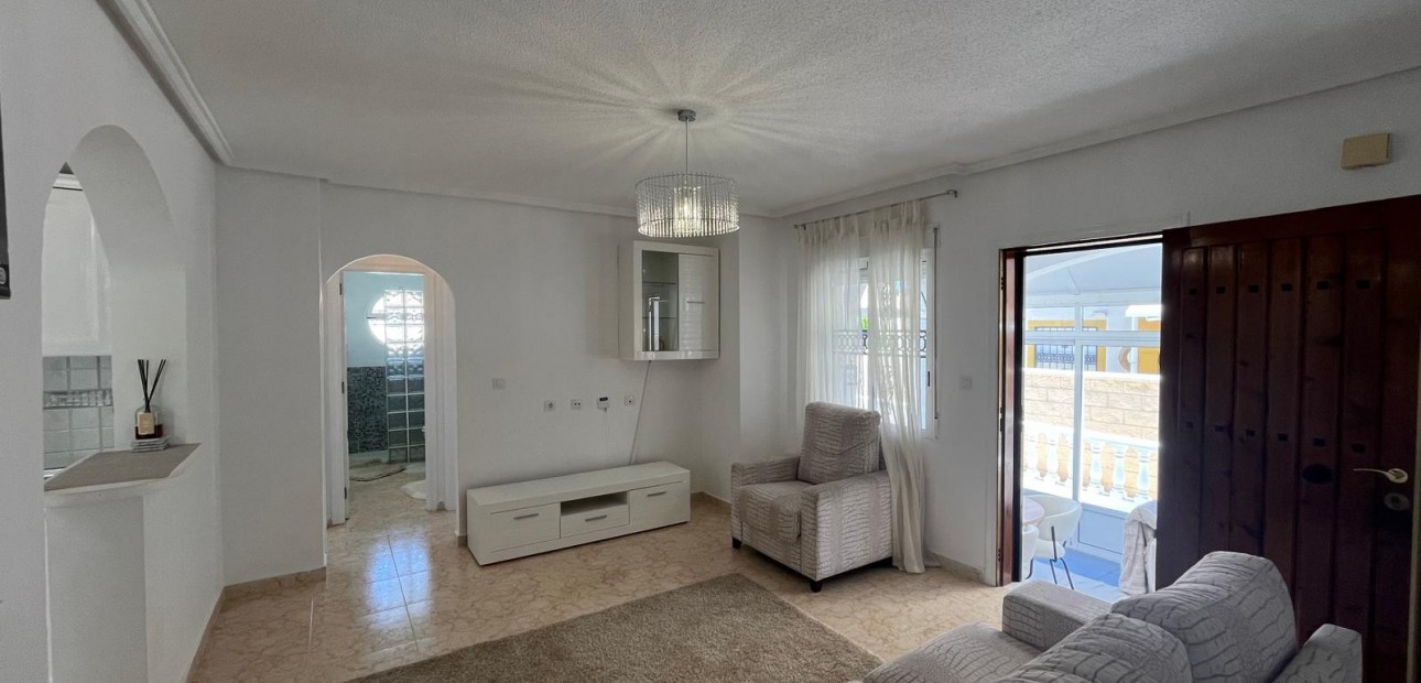Sale - Quad Villa -
Orihuela Costa - Punta Prima