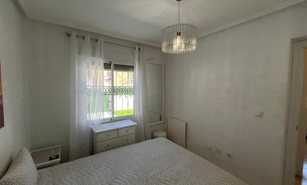 Sale - Quad Villa -
Orihuela Costa - Punta Prima