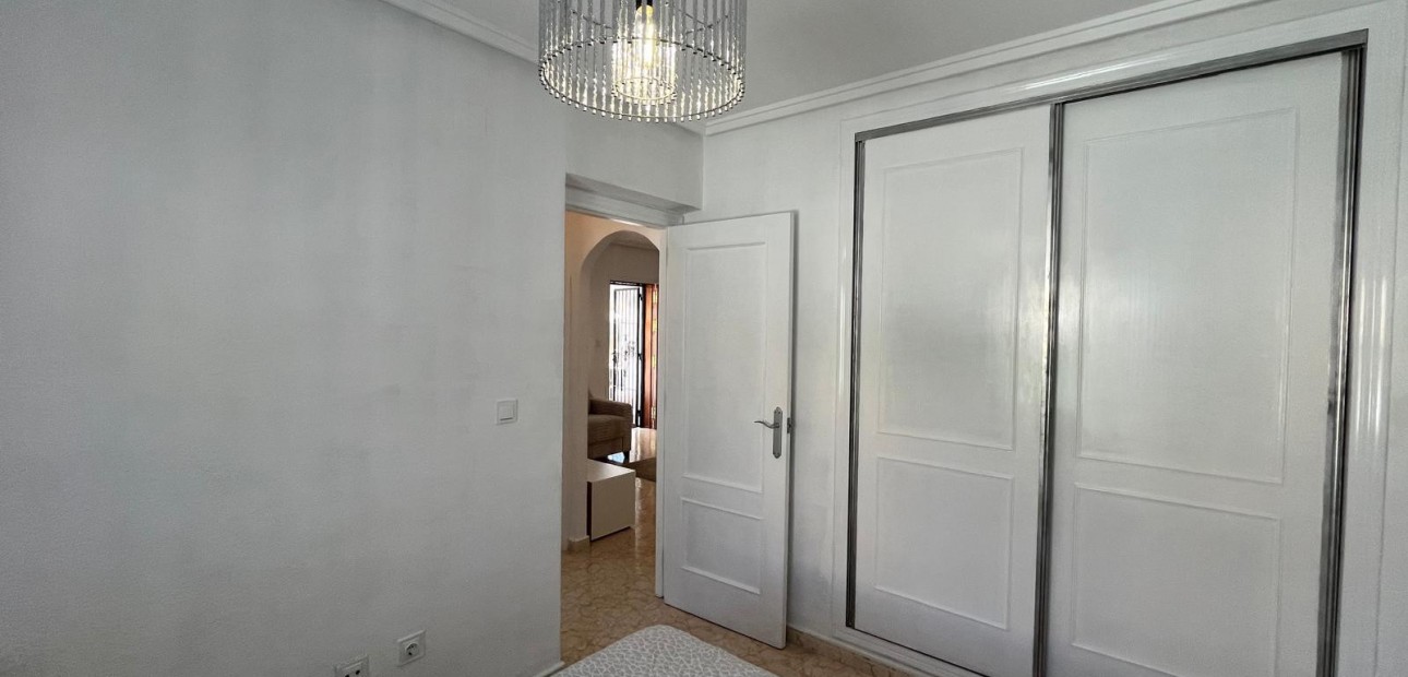 Sale - Quad Villa -
Orihuela Costa - Punta Prima