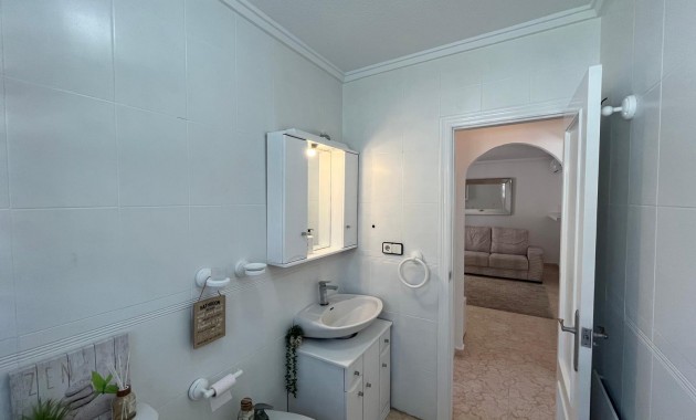 Sale - Quad Villa -
Orihuela Costa - Punta Prima