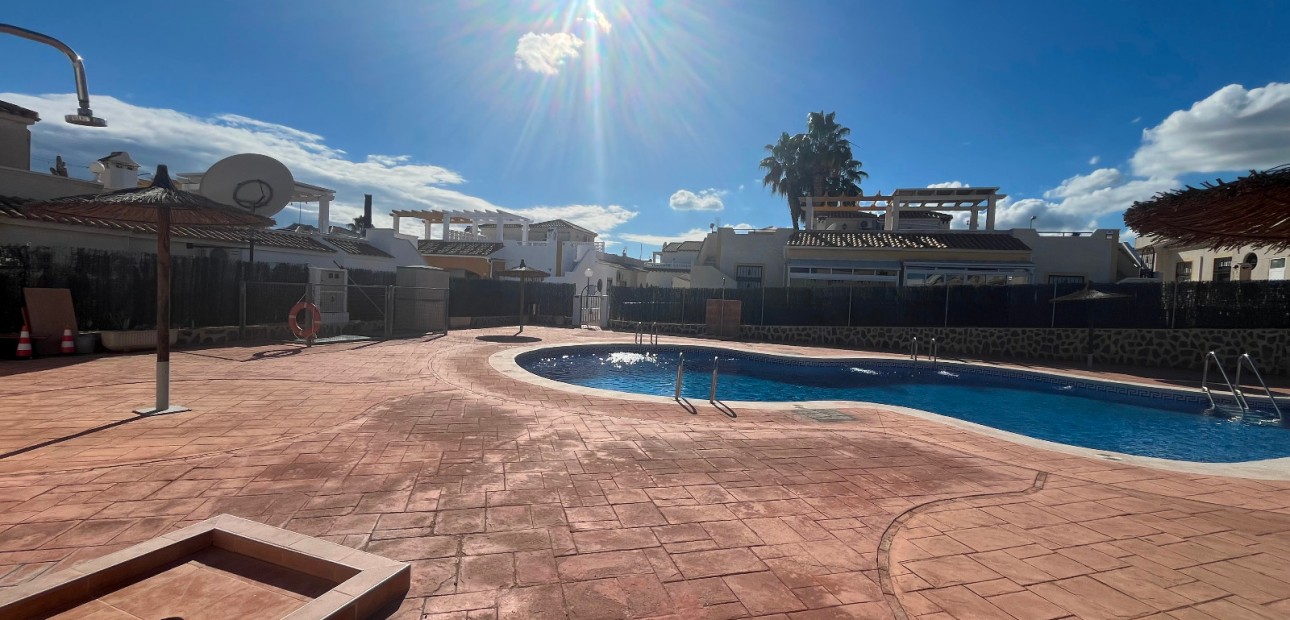 Sale - Quad Villa -
Orihuela Costa - Punta Prima