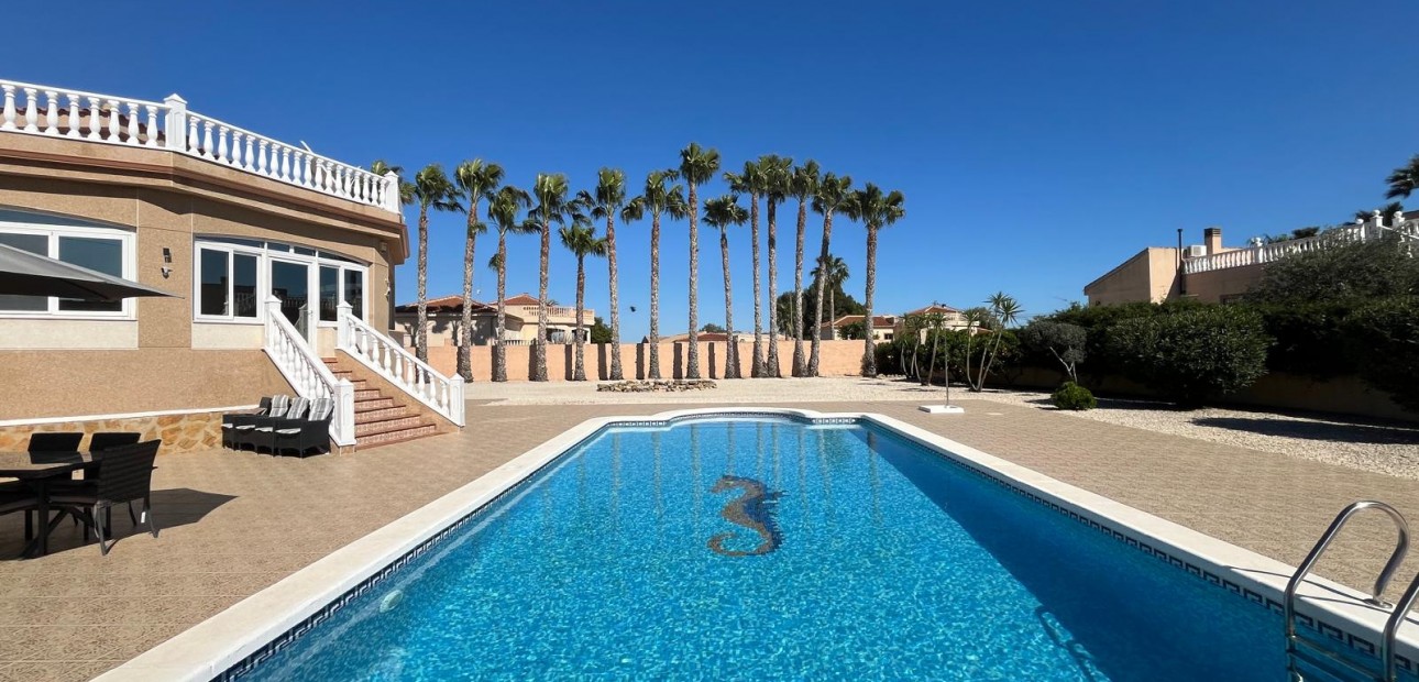 Sale - Country Property -
Catral - Catral - Country