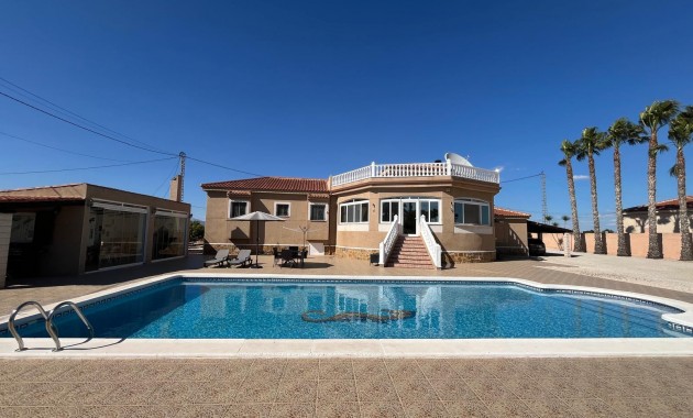 Sale - Country Property -
Catral - Catral - Country