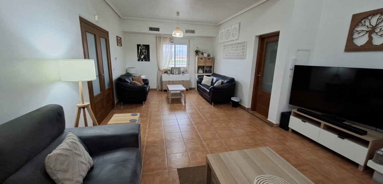 Sale - Country Property -
Catral - Catral - Country