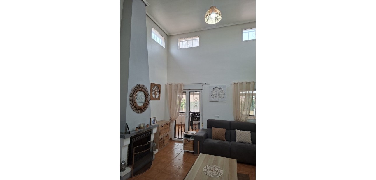 Sale - Country Property -
Catral - Catral - Country