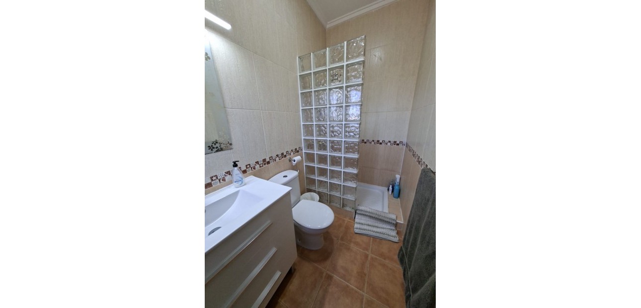 Sale - Country Property -
Catral - Catral - Country