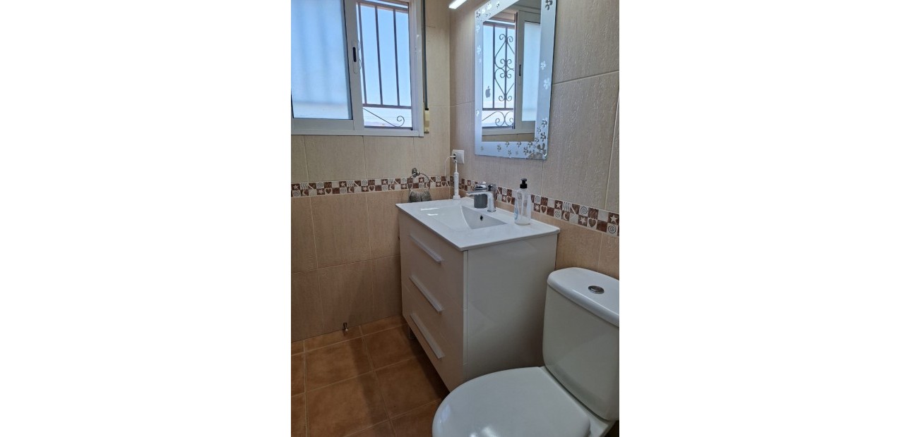 Sale - Country Property -
Catral - Catral - Country