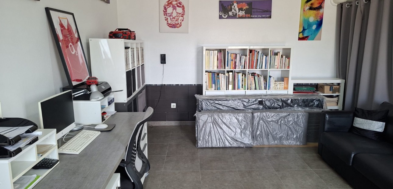 Sale - Country Property -
Catral - Catral - Country