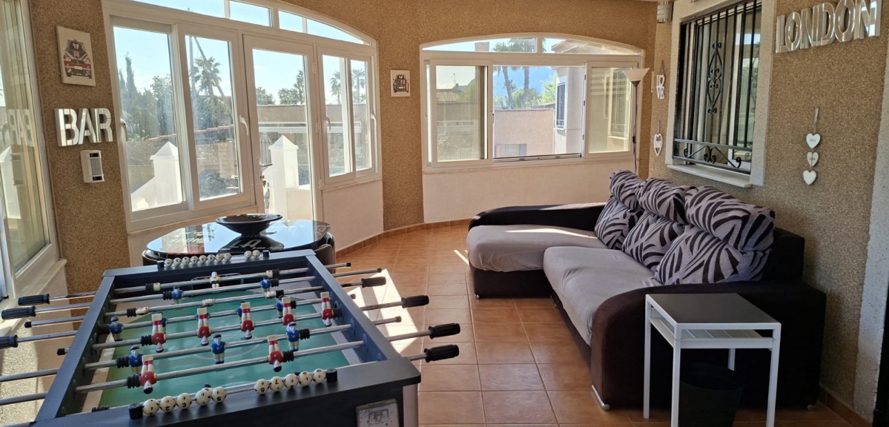 Sale - Country Property -
Catral - Catral - Country