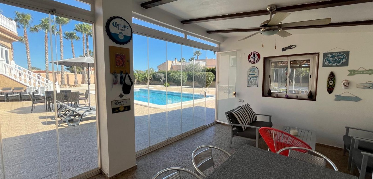 Sale - Country Property -
Catral - Catral - Country