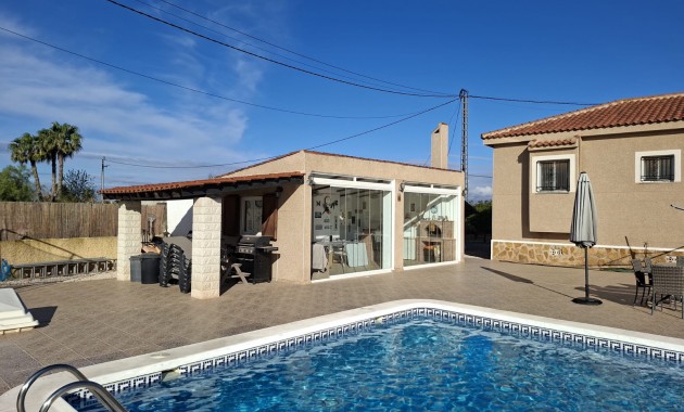 Sale - Country Property -
Catral - Catral - Country