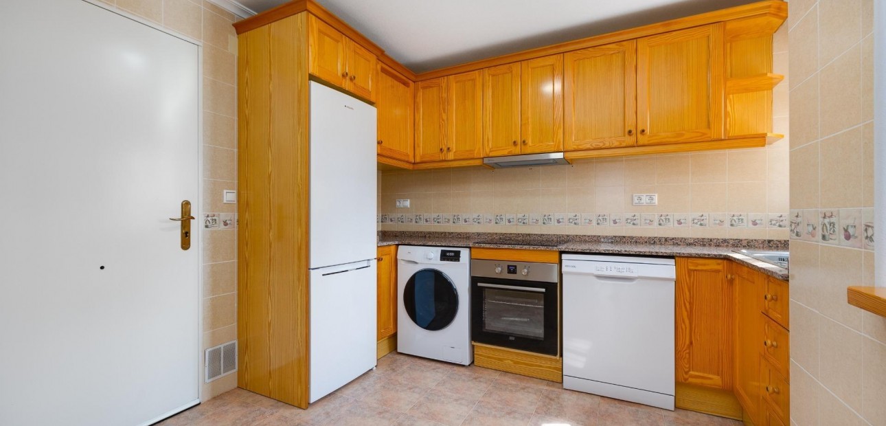 Sale - Villa -
Algorfa - Costa blanca sur