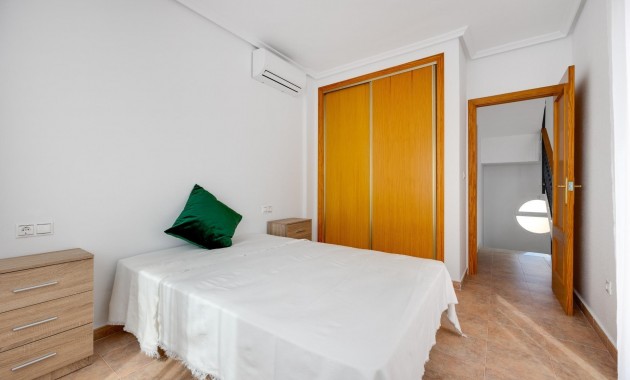 Sale - Villa -
Algorfa - Costa blanca sur
