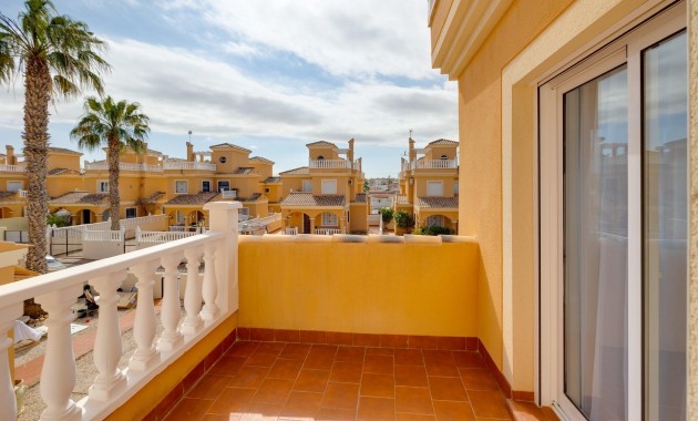 Sale - Villa -
Algorfa - Costa blanca sur