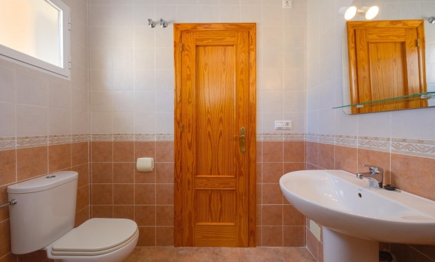 Sale - Villa -
Algorfa - Costa blanca sur