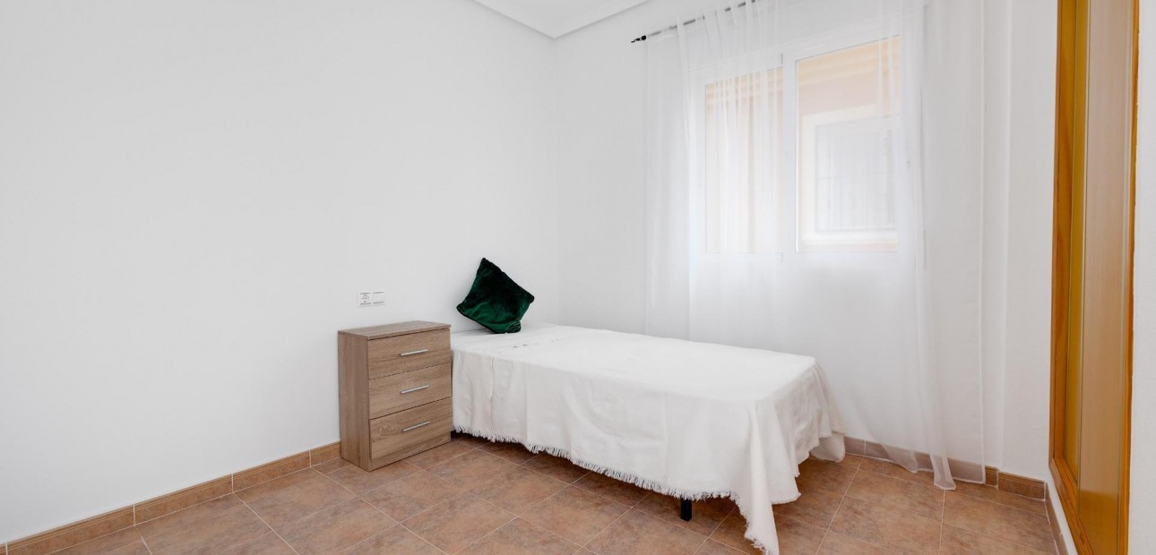 Sale - Villa -
Algorfa - Costa blanca sur