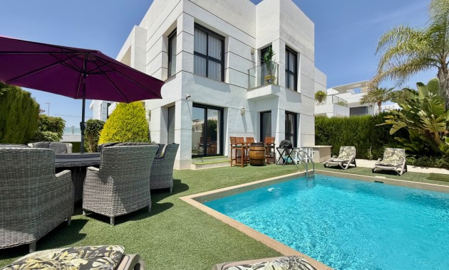 Sale - Detached Villa -
Ciudad Quesada - Ciudad Quesada - Town