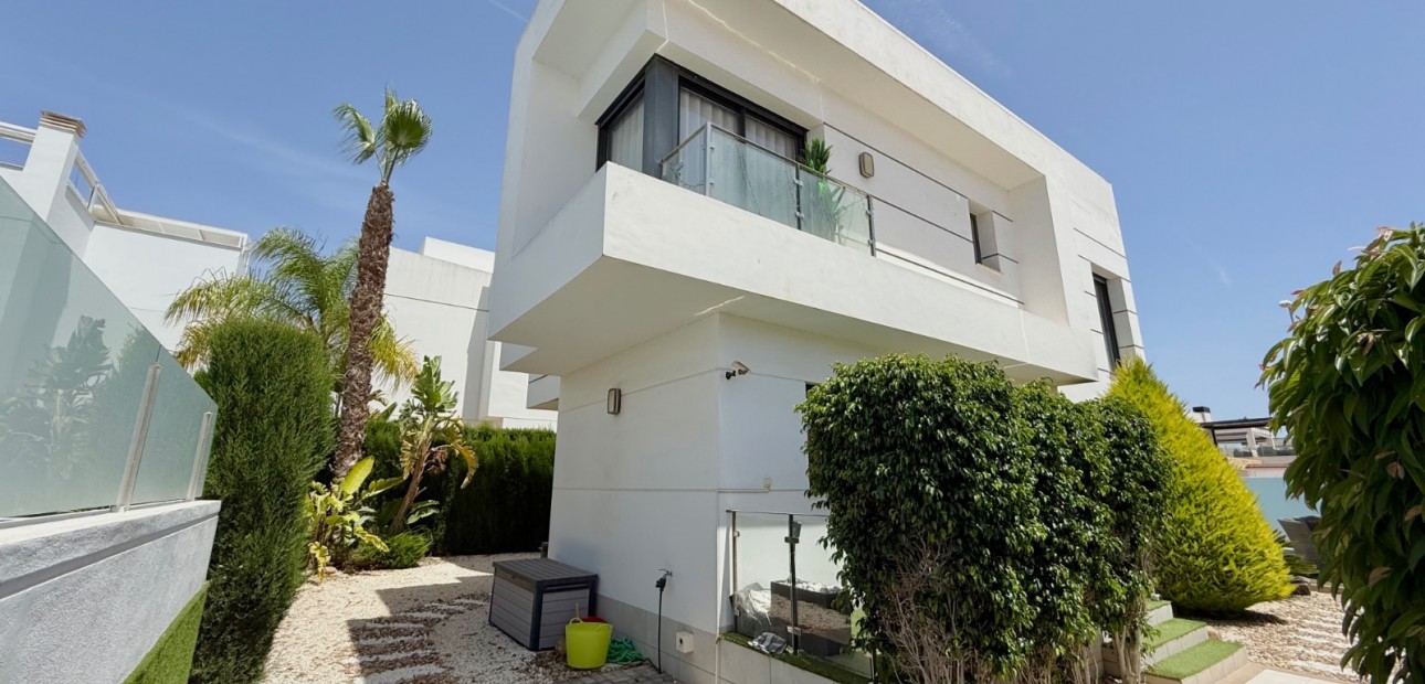 Sale - Detached Villa -
Ciudad Quesada - Ciudad Quesada - Town