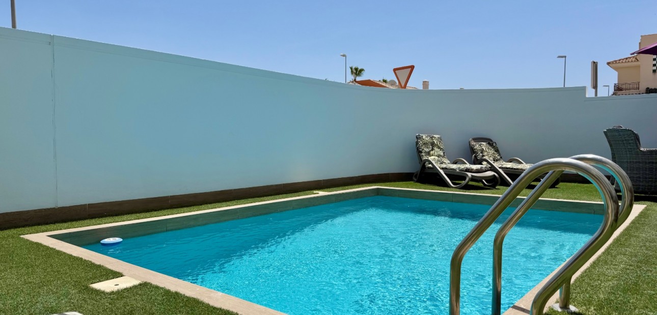 Sale - Detached Villa -
Ciudad Quesada - Ciudad Quesada - Town