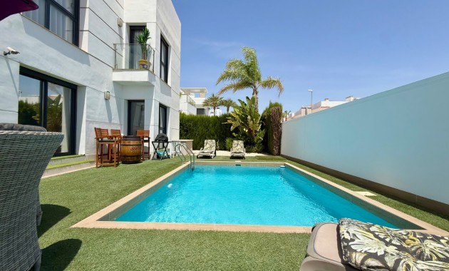 Sale - Detached Villa -
Ciudad Quesada - Ciudad Quesada - Town