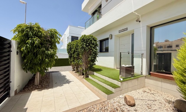 Sale - Detached Villa -
Ciudad Quesada - Ciudad Quesada - Town