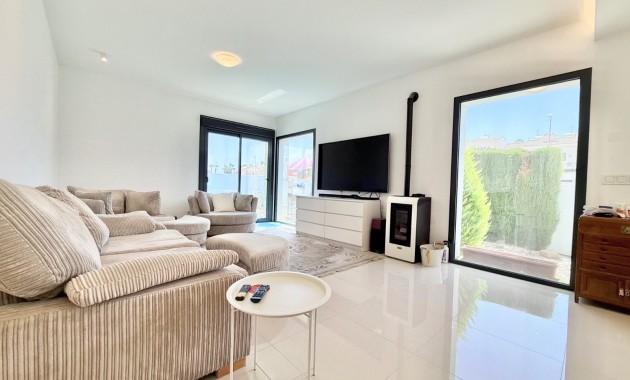 Sale - Detached Villa -
Ciudad Quesada - Ciudad Quesada - Town